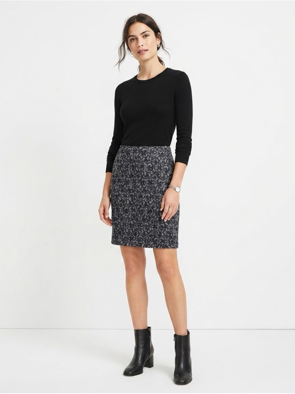 Studio M Black and Gray Textured Skirt
